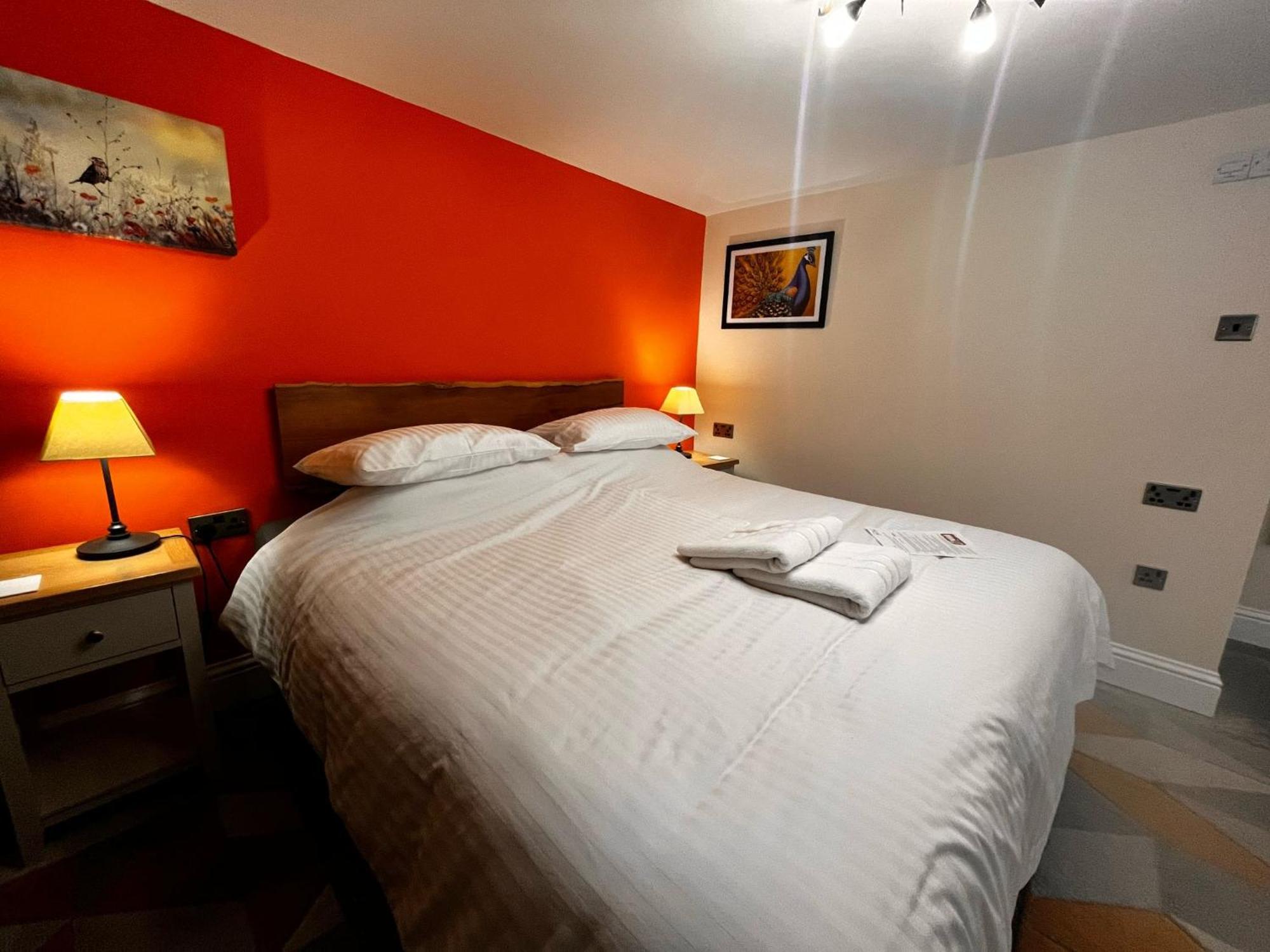 Old Manor House Bed & Breakfast Axbridge Екстериор снимка