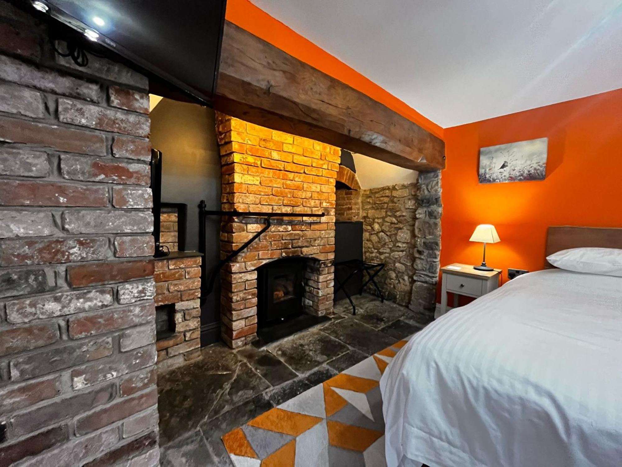 Old Manor House Bed & Breakfast Axbridge Екстериор снимка