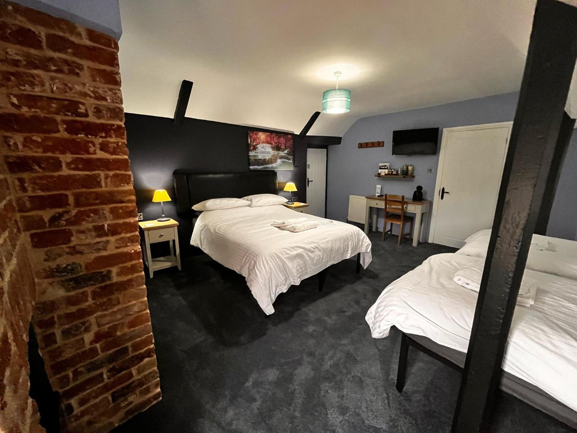 Old Manor House Bed & Breakfast Axbridge Екстериор снимка