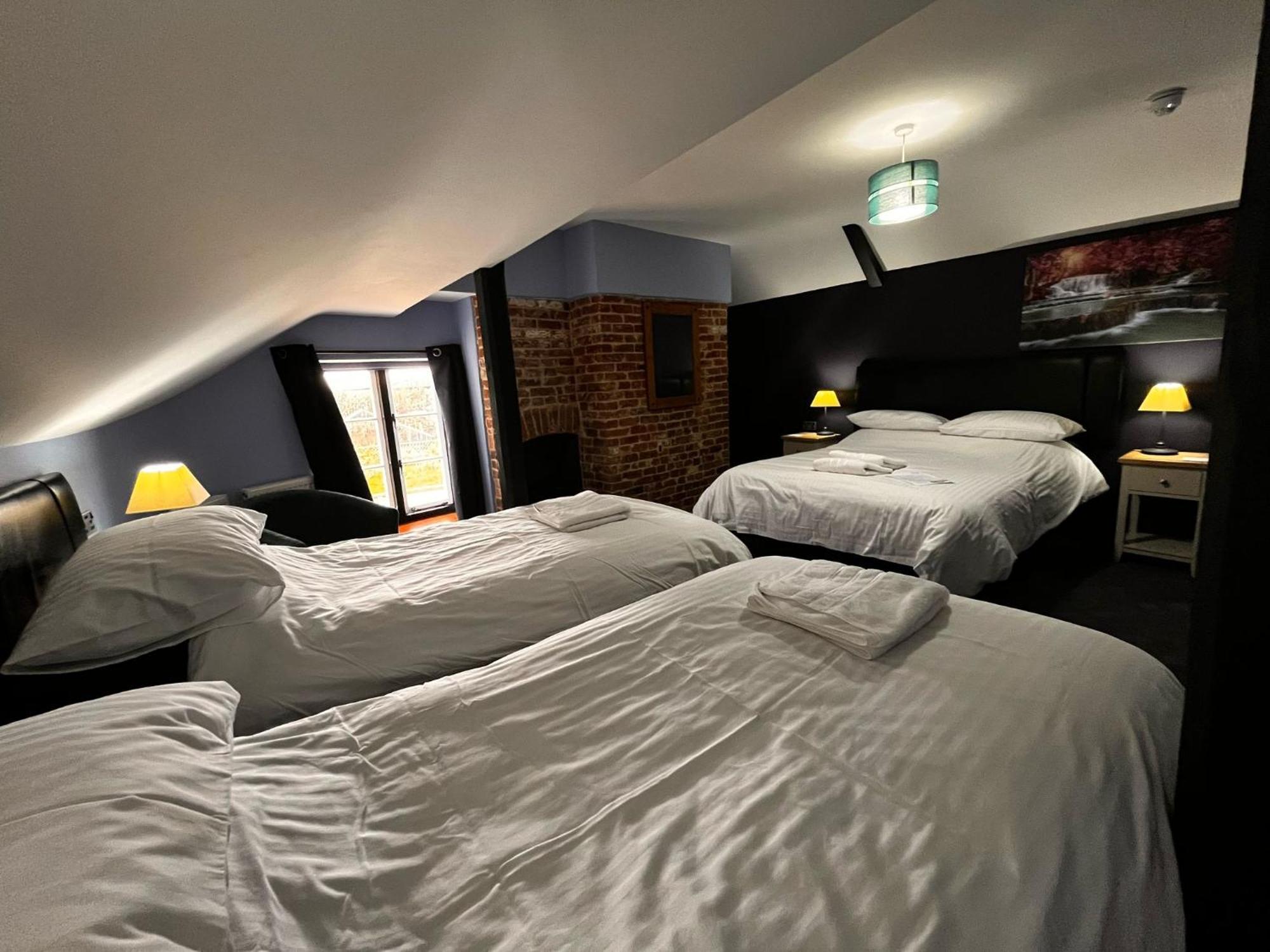 Old Manor House Bed & Breakfast Axbridge Екстериор снимка