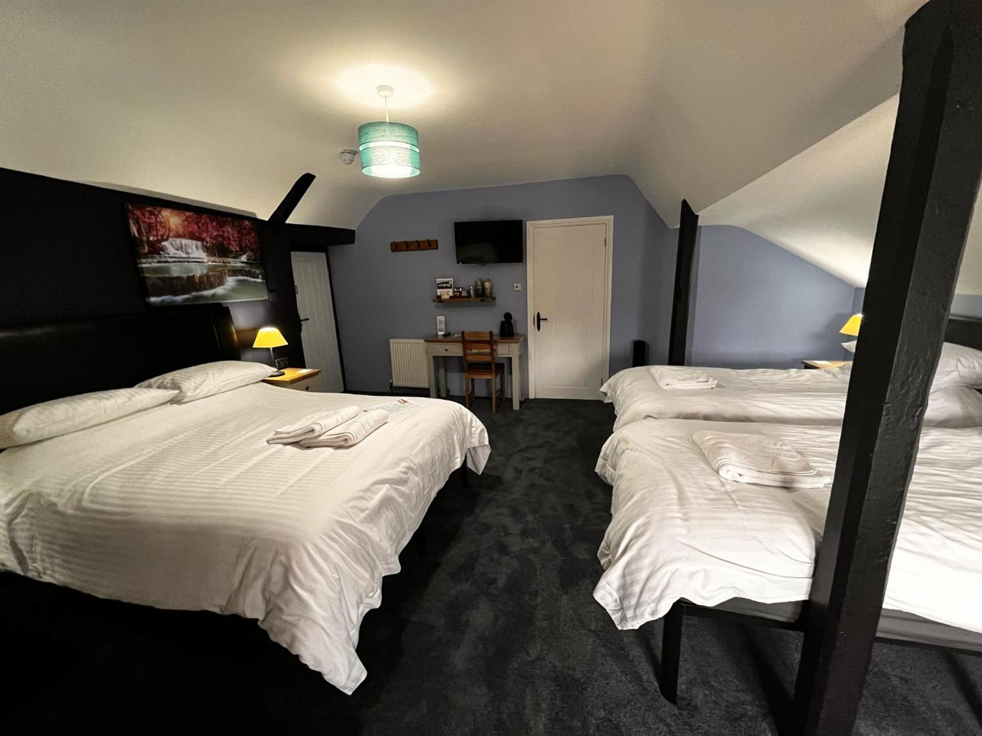 Old Manor House Bed & Breakfast Axbridge Екстериор снимка