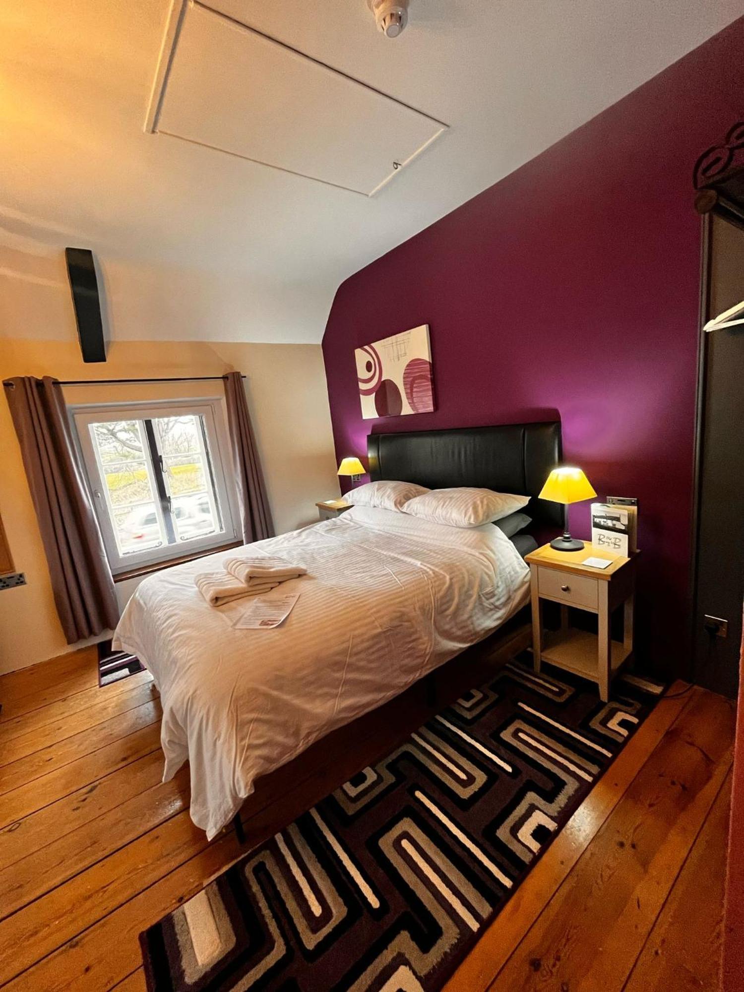 Old Manor House Bed & Breakfast Axbridge Екстериор снимка