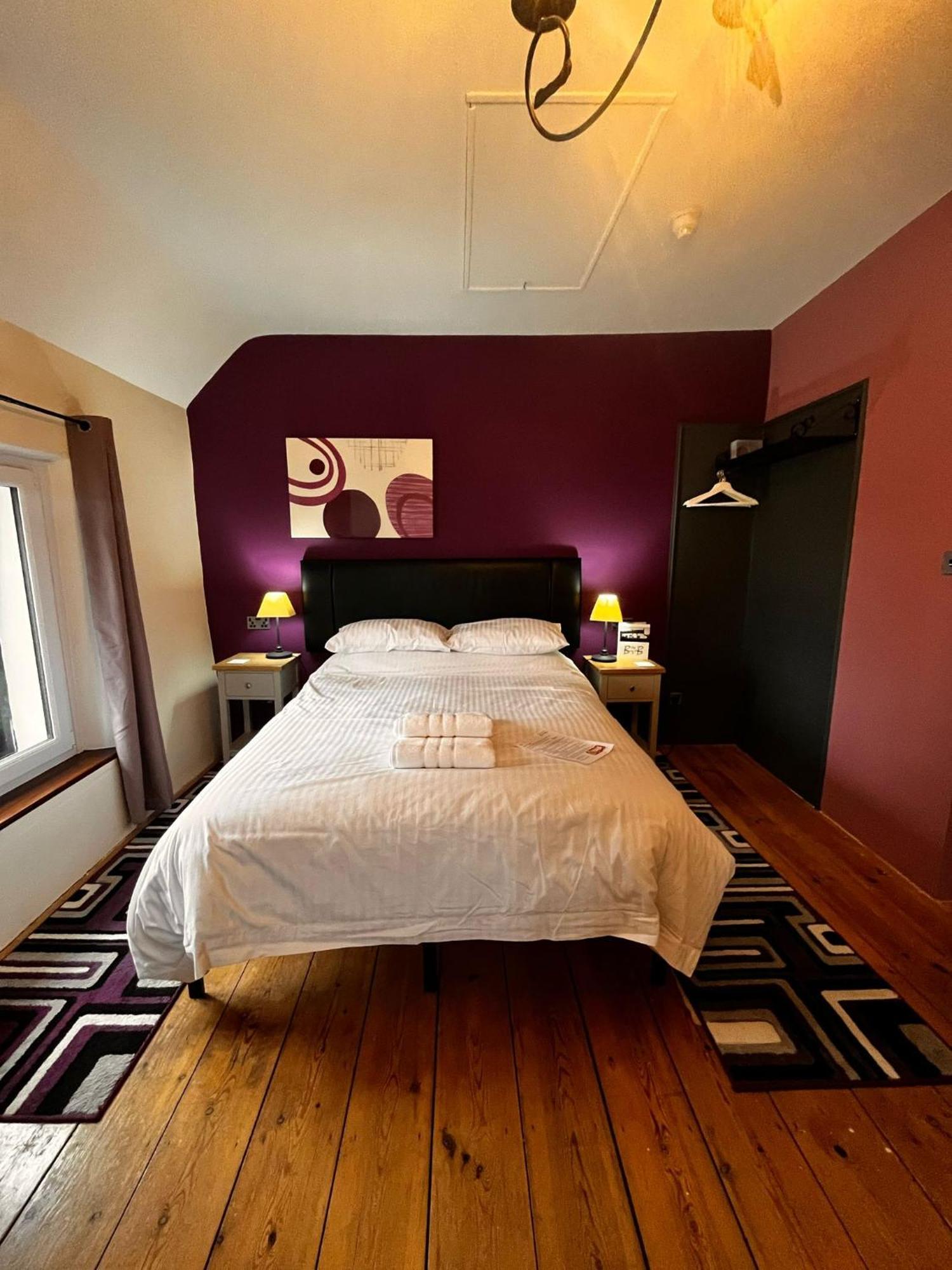 Old Manor House Bed & Breakfast Axbridge Екстериор снимка