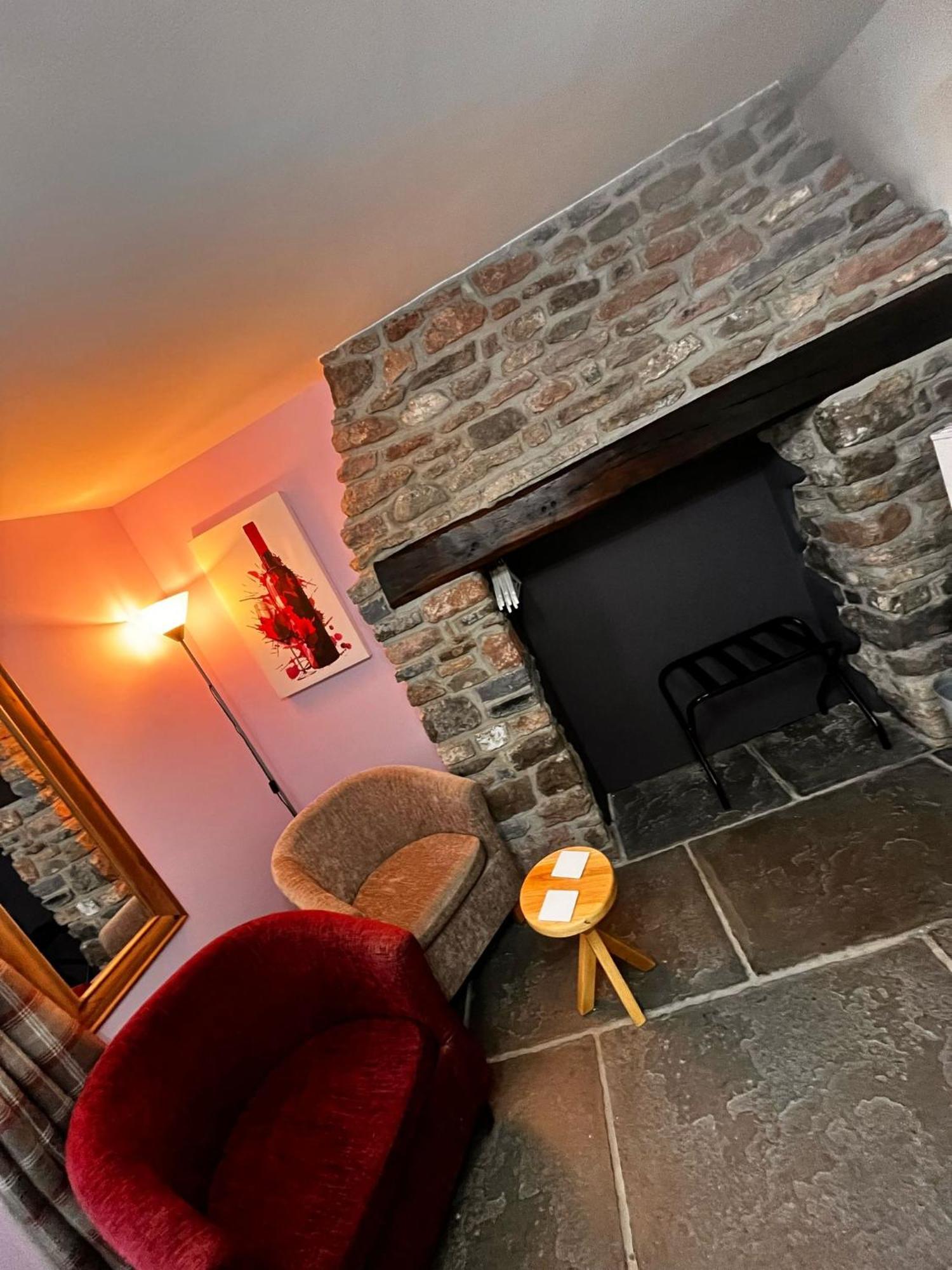Old Manor House Bed & Breakfast Axbridge Екстериор снимка